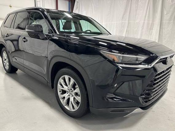 TOYOTA GRAND HIGHLANDER 2025 5TDAAAB57SS075262 image